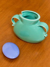 Load image into Gallery viewer, Rare Lindt-Stymeist Vintage set
