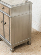 Load image into Gallery viewer, Mirrored Cabinet
