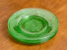 Load image into Gallery viewer, Set of Four Decorative Uranium Plates
