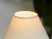 Load image into Gallery viewer, White Round Ceramic Table Lamp
