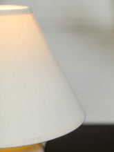 Load image into Gallery viewer, White Round Ceramic Table Lamp

