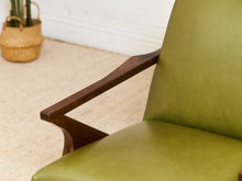 Load image into Gallery viewer, Zayden Lounge Chair in Green Leather
