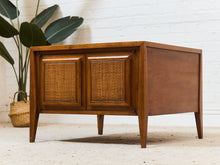 Load image into Gallery viewer, Century Furniture Rattan Square End Table
