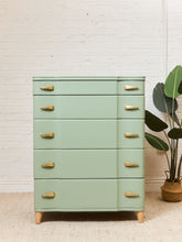 Load image into Gallery viewer, Mint Vintage 1950’s Dresser
