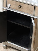 Load image into Gallery viewer, Mirrored Cabinet

