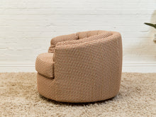 Load image into Gallery viewer, Houndstooth Amber Vintage Swivel Chair
