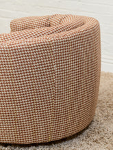 Load image into Gallery viewer, Houndstooth Amber Vintage Swivel Chair
