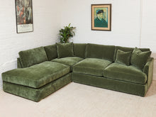 Load image into Gallery viewer, Michonne in Amici Moss
