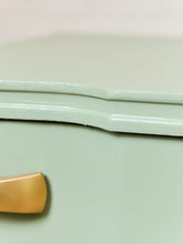 Load image into Gallery viewer, Mint Vintage 1950’s Dresser
