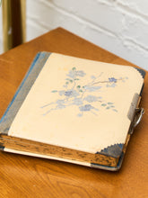 Load image into Gallery viewer, Victorian 1890&#39;s Photo Album
