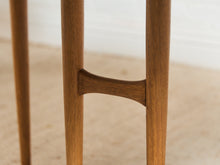 Load image into Gallery viewer, Vintage Mid Century Oblong Dining Table with Drop Leaf
