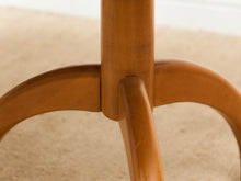 Load image into Gallery viewer, Heywood Wakefield Dining Table
