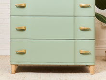 Load image into Gallery viewer, Mint Vintage 1950’s Dresser
