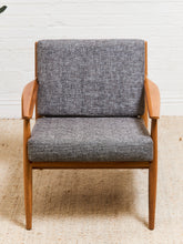 Load image into Gallery viewer, Vintage Danish Lounge Chair
