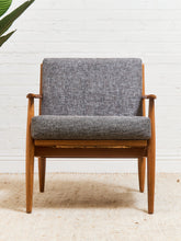 Load image into Gallery viewer, Vintage Danish Lounge Chair
