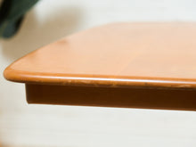Load image into Gallery viewer, Heywood Wakefield Dining Table
