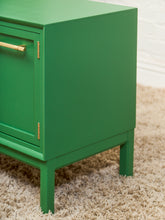 Load image into Gallery viewer, Kelly Green Vintage Mid Century Nightstands
