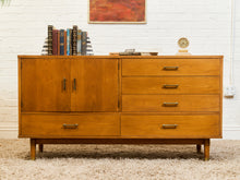 Load image into Gallery viewer, Drexel Mid Century Sideboard
