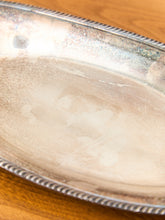 Load image into Gallery viewer, Silver Plated Oval Small Braided Edge Tray
