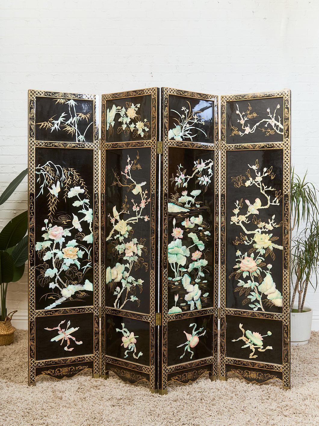 Mother of Pearl Exquisite Asian Room Divider