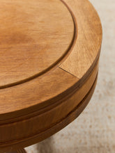 Load image into Gallery viewer, Antique Duncan Phyfe Occasional Table
