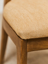 Load image into Gallery viewer, Set of 4 Vintage Drexel Dining Chairs
