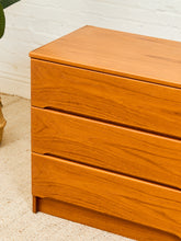 Load image into Gallery viewer, Teak Danish Modern 6 Drawer Dresser
