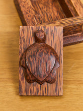 Load image into Gallery viewer, Hand Carved Turtle Trinket Box From Costa Rica
