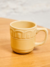 Load image into Gallery viewer, Pair of Butternut Mugs
