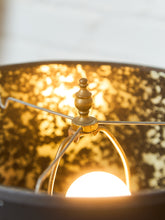 Load image into Gallery viewer, 1960's Burl Vintage Lamp
