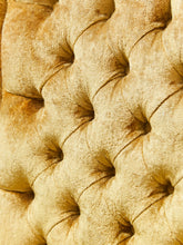 Load image into Gallery viewer, Fairfield 1970’s Regency Vintage Club Chair
