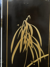 Load image into Gallery viewer, Mother of Pearl Exquisite Asian Room Divider
