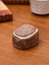 Load image into Gallery viewer, Handmade Studio Pottery Lidded Box
