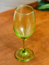 Load image into Gallery viewer, Set of 4 Green Wine Glasses
