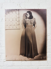 Load image into Gallery viewer, Hollywood Starlett
