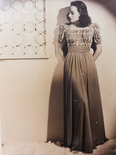 Load image into Gallery viewer, Hollywood Starlett
