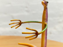 Load image into Gallery viewer, Gecko Wine Holder
