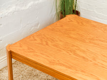 Load image into Gallery viewer, Foundry Oak Dining Table
