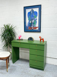 Green Regency Desk