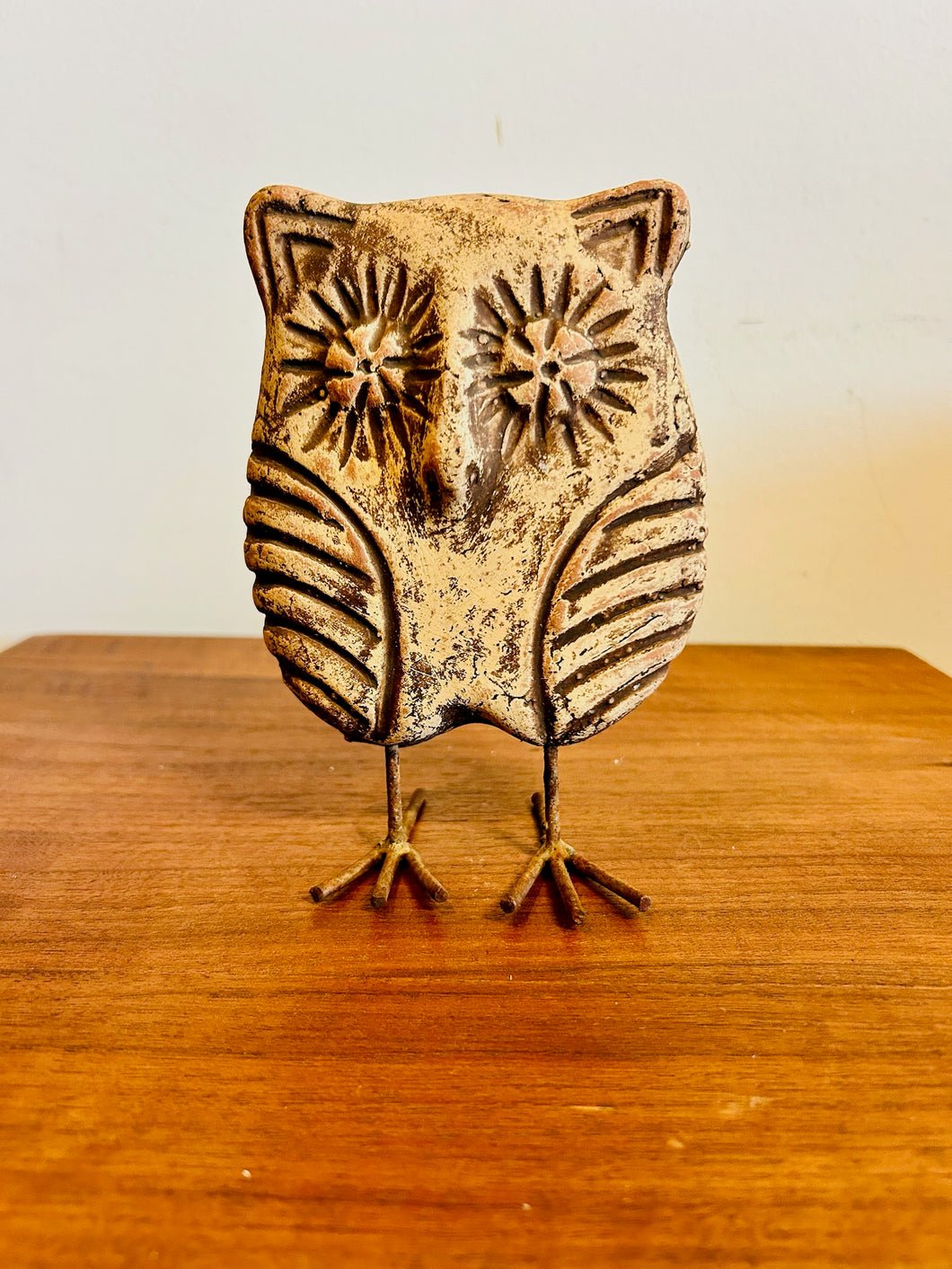 Clay Pottery Hand Carved Brown Owl Figurine w/ Metal Feet