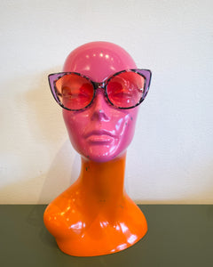 Cat Eye Tortoise Shell Sunnies with Pink Detail