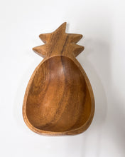 Load image into Gallery viewer, Vintage Pineapple Catchall
