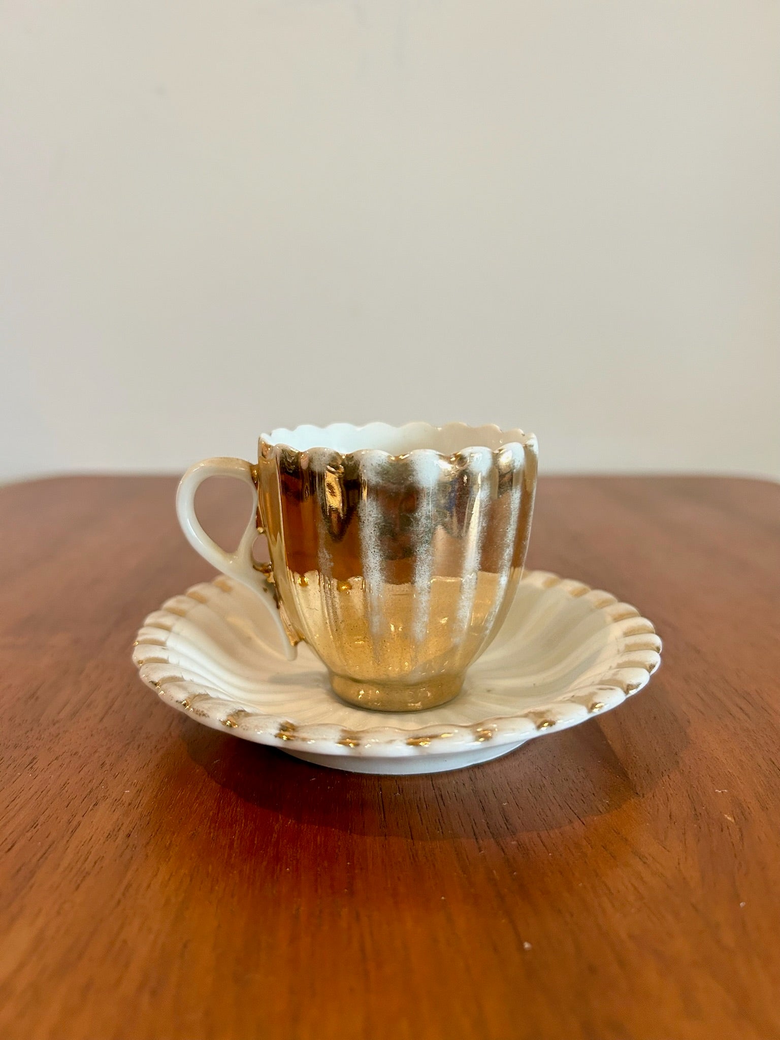 Gold and White Tea Set Cup – Sunbeam Vintage