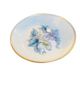 Load image into Gallery viewer, Small Floral Ring Holder
