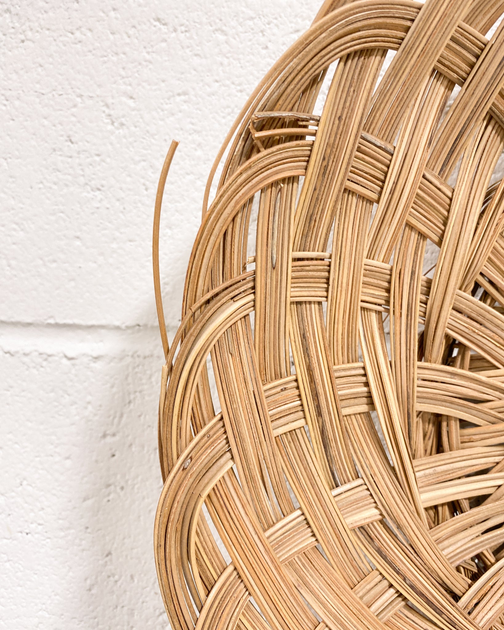 Vintage Rattan Woven Straw Flat Basket # 2 – Sunbeam Vintage