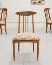 Load image into Gallery viewer, Spindle Dining Chair
