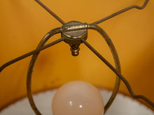 Load image into Gallery viewer, Yellow Ceramic Vintage Lamp
