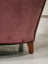 Load image into Gallery viewer, Maroon Vintage Wingback with Ottoman
