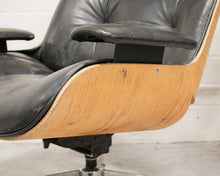 Load image into Gallery viewer, Selig Chair and Ottoman
