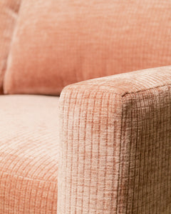 Hauser Sofa in Belmont Rose